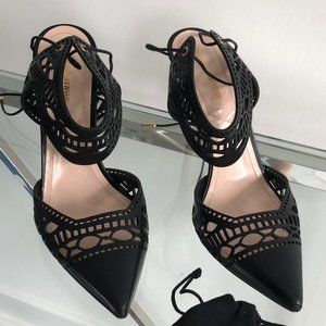 Nicholas Kirkwood Leda Laser-Cut Lace-Up Pump